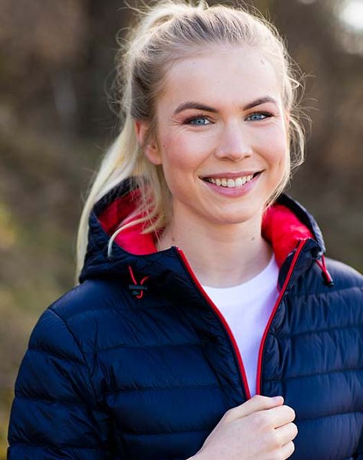 Hovedbilde Superlight Down Hood Jacket Lady/Marine/Rød